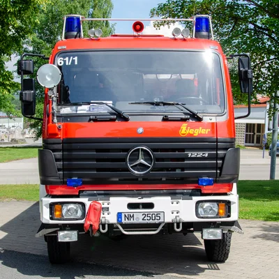 61_1_vorne.jpg