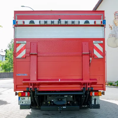 56_1_hinten.jpg